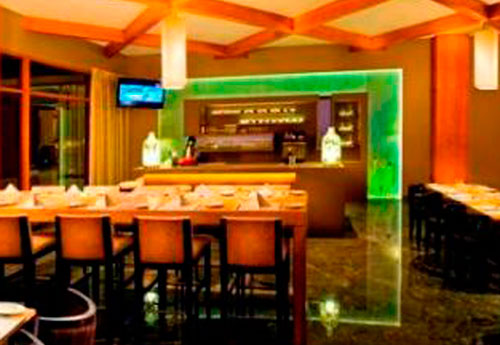 The Gateway Hotel Surat Restaurant